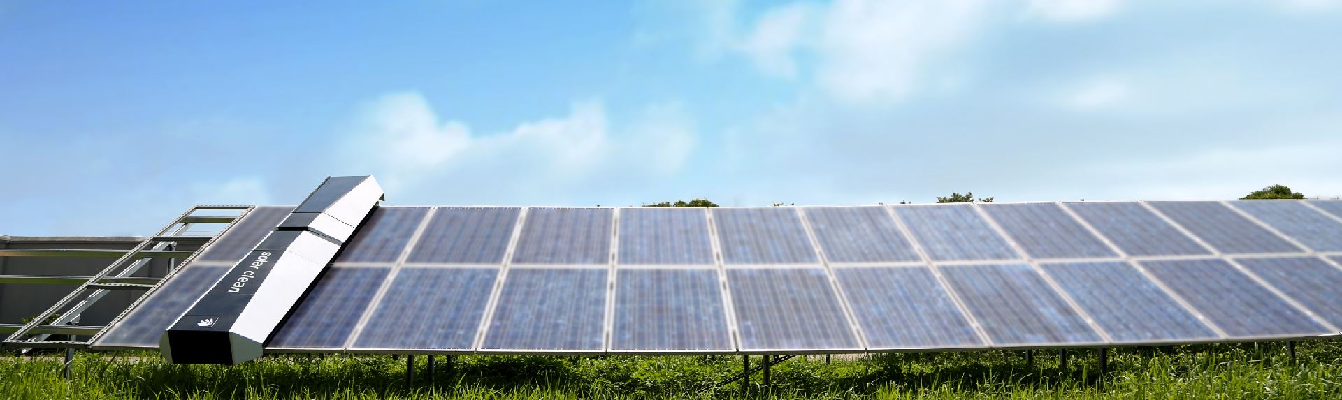 索拉克林光伏清掃機(jī)器人